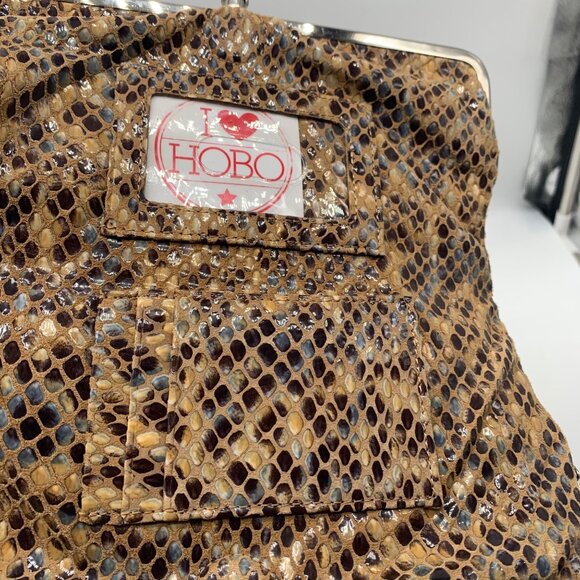 Hobo Snakeskin Patterned Lauren Leather Double Frame Clutch - Picture 15 of 15